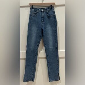 Kittenish Women's Straight Leg Jeans Slit Ankle Blue Stretch Denim Small